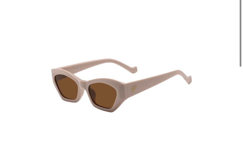 Cesu Beige Brown